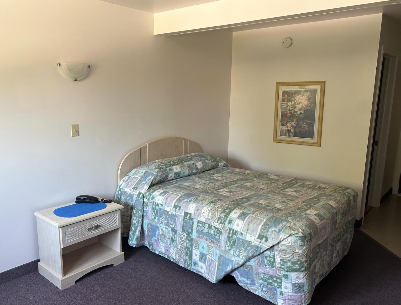 Centennial Motel Сабъл Бийч Екстериор снимка